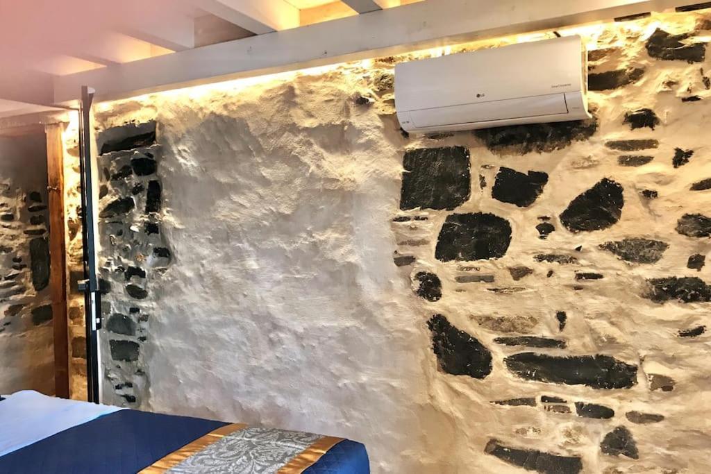 Romantic Home Stone With Amazing View Lake Of Como And Oleandra Laglio Zewnętrze zdjęcie